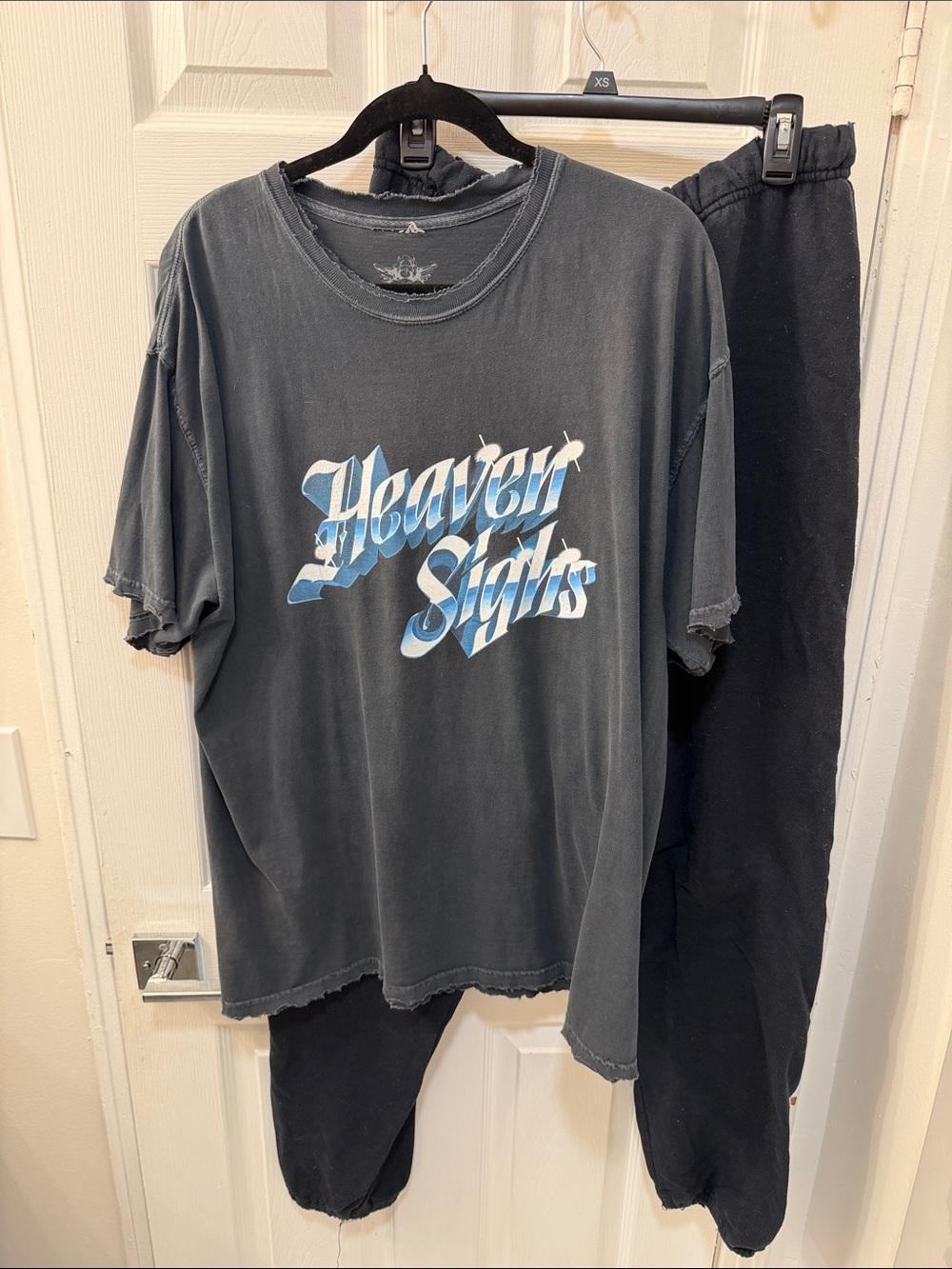 Boys Lie 2 piece set Heaven Sighs Graphic Tee - Black